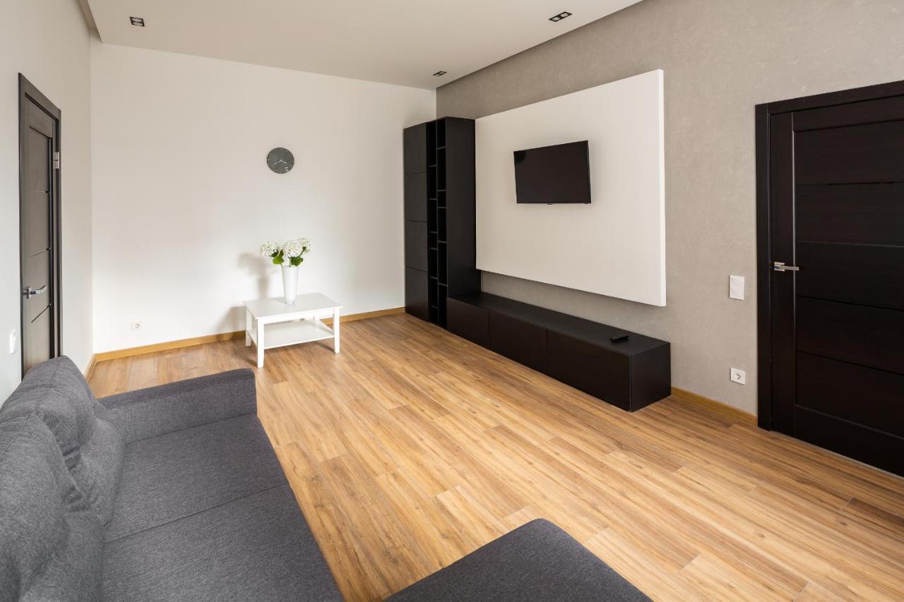 Designer Apartment! The Center! Валова 29 Lviv Ngoại thất bức ảnh